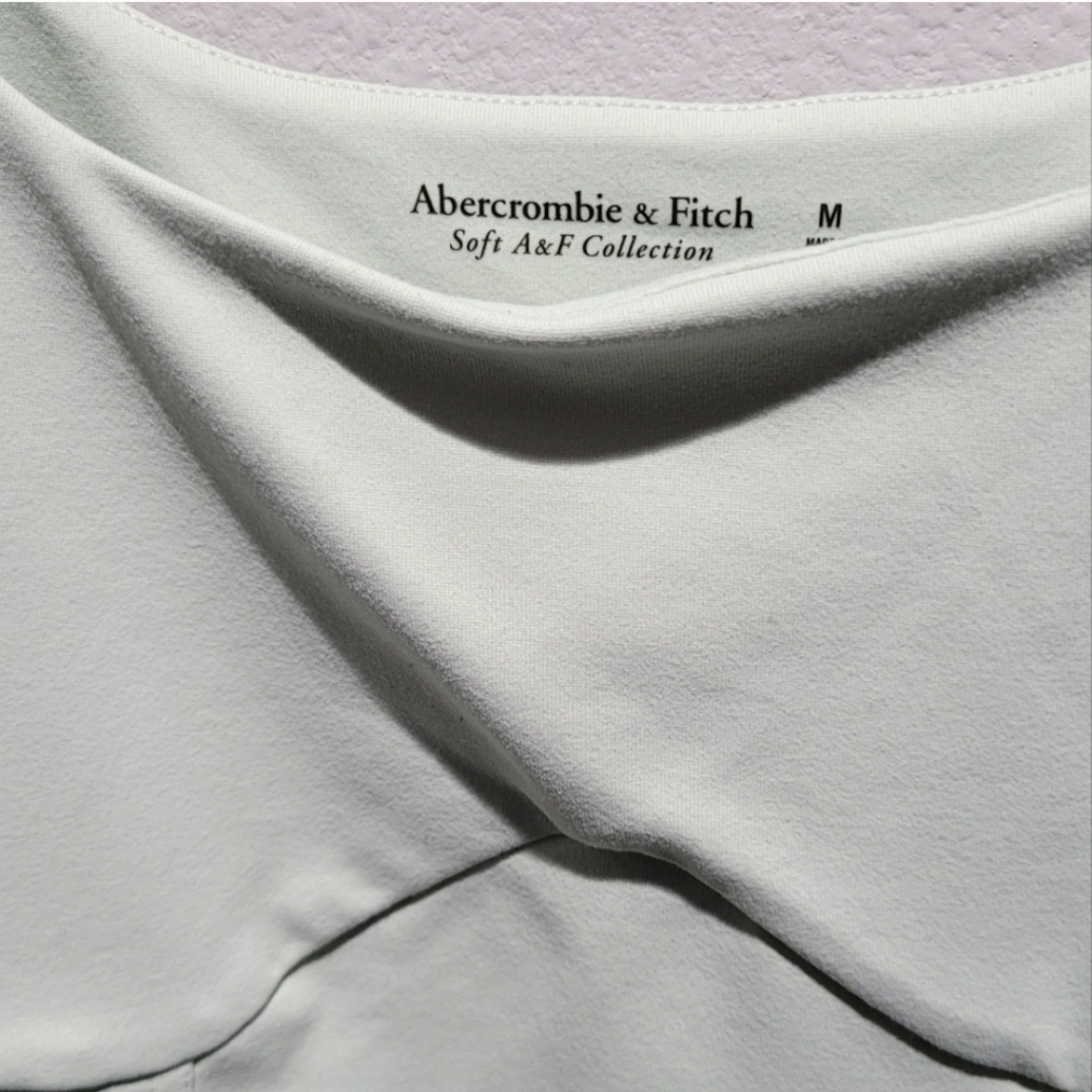 Abercrombie & Fitch Soft A&F Collection Light Green Bodysuit Size Medium - Picture 5 of 6
